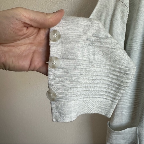 NWT CJ Banks Light Gray Open Front Long Cardigan Women’s Size 1X 16-18 - Picture 2 of 7